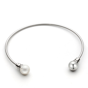 Collar de Acero Inoxidable OEM para Mujer, Gargantilla de Perlas Chapada en Oro de Moda con Patrón de Corazón, Joyería Contratada - Product Image 1