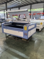 Machines de gravure et de découpe au laser CO2 6090 1309 pour le bois, le papier, le feutre, l'acrylique, les matériaux non métalliques, l'artisanat