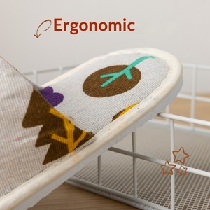 Chaussons jetables pour enfants en polaire corail, antidérapants, portables, mignons, pour hôtels cinq étoiles, gîtes, chambres familiales haut de gamme et voyages - Product Image 4