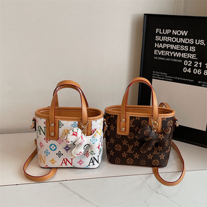 Nouveau Sac à Bandoulière en Cuir PU pour Femme 2026 avec Fermeture Éclair, Style Niche Vintage Tendance Décontracté Rétro, Sac Transfrontalier - Product Image 1