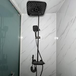 Maisons préfabriquées modernes en <span class=keywords><strong>bois</strong></span> de 20 pieds, design extensible avec acier et panneau sandwich pour un usage familial dans les appartements et villas - Product Image 6