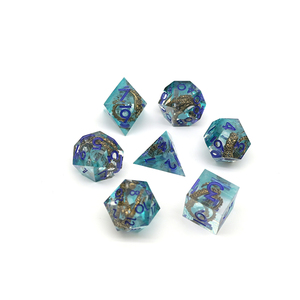 Crazy Octopus RPG <span class=keywords><strong>Dice</strong></span> Transparente Azul Púrpura Borde afilado Resina de <span class=keywords><strong>color</strong></span> DnD Juego de dados para juegos de rol - Product Image 5