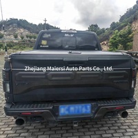 Accessoires automobiles en gros d'usine couverture de lit de camion couverture de tonneau de ramassage pour mitsubishi triton BT50 Ram Navara NP300 VW AMAROK
