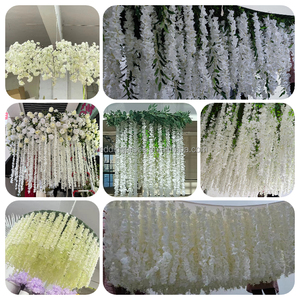 La <span class=keywords><strong>sala</strong></span> per matrimoni con decorazione floreale con soffitto a <span class=keywords><strong>fiore</strong></span> sospeso bianco di nuovo design fornisce lo sfondo degli eventi - Product Image 4