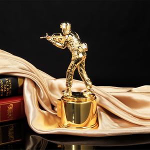 NOUVEAU <span class=keywords><strong>2022</strong></span> Offre Spéciale Cristal Trophée Métal Soldat Jouer Pistolet Cristal Trophée - Product Image 3