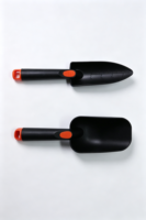 Ensemble de 2 bêches de jardinage en plastique durable, multifonctionnelles, avec échelle de mesure, noir/orange, pour le camping