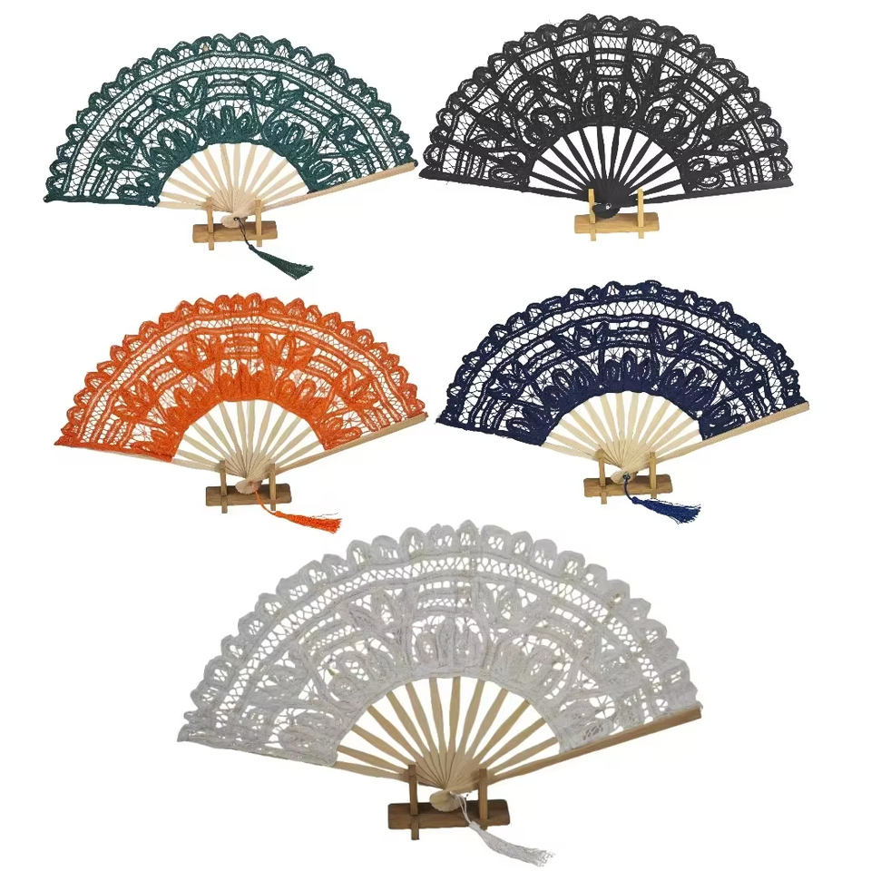 Elegant 27cm Vintage Lace Fan Solid Color Bamboo Carved Hand Fan For Home Decoration Traditional Wedding Style