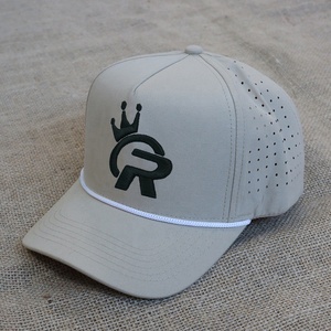 Gorra de béisbol de microfibra de fábrica de 5 paneles con visera corta, estilo casual deportivo, con logotipo bordado personalizado y cinta. - Product Image 1