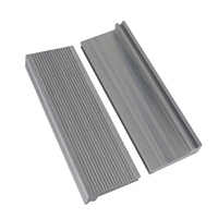 Planches semi-solides de type M en WPC, co-extrusion, revêtement composite imperméable, marches d'escalier en bois composite, marches de terrasse extérieures en WPC