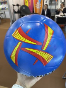 Balón de Fútbol 5 <span class=keywords><strong>4</strong></span> 3 2 de Materiales de Goma, Color Rojo, Verde, Amarillo, Blanco, Suministro de Fabricantes, Balón de Fútbol Infantil - Product Image 5