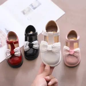 Printemps automne 2022 nouveau bébé enfants perle strass semelle souple princesse chaussures fille laque finition petites chaussures en cuir