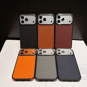 เคสโทรศัพท์มือถือลายตารางหนังแฟชั่น สำหรับ iPhone 17 16 15 pro max ป้องกันรอยนิ้วมือ กันกระแทก TPU ฝาหลังนิ่ม - Product Image 1