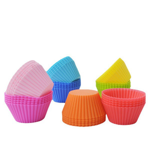 Moldes de Silicona Reutilizables Coloridos para Hornear Muffins/Cupcakes, Antiadherentes y Flexibles, Ecológicos para la Cocina del Hogar - Product Image 1