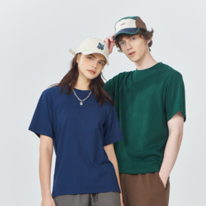 เสื้อยืดทรงบ็อกซี่ ครอป คุณภาพสูง ผ้าฝ้าย 100% แบบเรียบ ปรับแต่งได้ ทรงโอเวอร์ไซส์ เนื้อผ้าหนา แห้งเร็ว ไหล่ตก สีขาว พิมพ์ลาย - Product Image 4