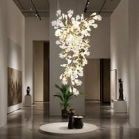 Grand lustre décoratif en céramique en forme de feuille d'abricot, luminaire suspendu pour galerie, hôtel, villa, hall d'entrée, escalier