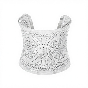 Retro Fashion <b>Silver</b> Gold Alloy <b>Bangle</b> Exaggerated Classic Carved Flower Wide <b>Bracelets</b> for Women Girls - Product Image 4