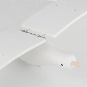 Décoration murale suspendue en bois en forme d'oiseaux en vol pour la maison et le balcon - Product Image 3