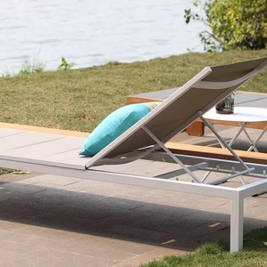 Chaises longues d'extérieur en aluminium pour hôtels et resorts, chaises longues de piscine, chaises longues d'extérieur en teck pour resorts - Product Image 2