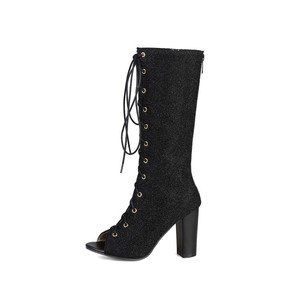 Bottes en tissu de nylon sur mesure avec un style à la mode et scintillant, et bottes à talons épais avec sangles - Product Image 1