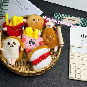 Venta al por mayor de llaveros colgantes de peluche de 8 cm con formas y colores variados: patatas fritas, hamburguesas, perritos calientes, patas de pollo. Marca QF. Para todas las edades. - Product Image 2