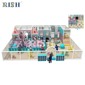 Aire de jeux intérieure haut de gamme pour enfants : Château gonflable, mur d'escalade, jeux rembourrés sécurisés et équipement d'arcade - Product Image 2