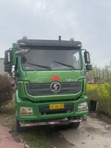 Camión de Carga de Plataforma Plana con Grúa Articulada Montada en la Caja, Nuevo y Usado, de Segunda Mano, Sinotruck HOWO 4X2 6X4 8X4 371HP 420HP - Product Image 2