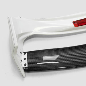 Alerón Trasero Tipo RS de Fibra de Carbono para Suzuki Swift ZC33S, Placa Mediana - Product Image 5