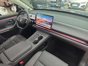 Leapmotor C10 EREV 2024 d'occasion, 210 LiDAR, conduite à gauche, autonomie EV de 210 km, système de conduite intelligent Orin-X, toit ouvrant panoramique longue portée de 1190 km, gris sur violet - Product Image 4