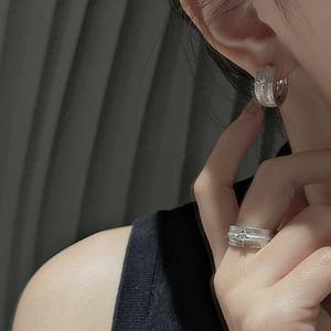 Pendientes Colgantes de Plata de Ley S925 con Diseño de Estrella de Cuatro Puntas Estilo Antiguo, Diseño de Nicho, Accesorios de Oreja Vintage Simples con Acabado Cepillado - Product Image 3