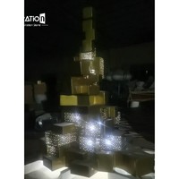 Vitrine moderne en fibre de verre et perles pour jardin et espace paisible