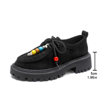 Nouvelles Mules compensées à lacets perlées colorées pour femmes, à semelle épaisse et plateforme, couleur unie, polyvalentes et tendance