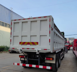 陕西汽车陕汽德龙X5000二手6x4左舵欧3排放标准自卸车，适用于砂石海外市场 - Product Image 3