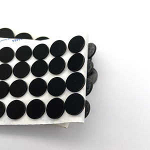 Patins en caoutchouc antidérapants ronds noirs autocollants en silicone pour absorption des chocs et isolation acoustique des pieds de meubles - Product Image 3