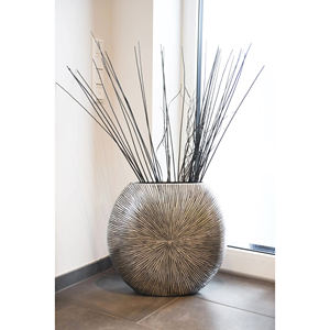 Decoración para sala de estar, nuevo diseño, urnas abstractas, maceta, jarrones, vajilla decorativa de aluminio para el hogar, macetas, jarrones - Product Image 1