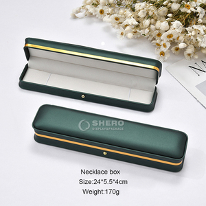 Boîte à bijoux durable en cuir PU vert avec bordure dorée, personnalisable pour les commandes en gros de bijoux - Product Image 1