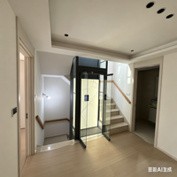 Kaymaz Zemin Plakalı Tek Vidalı Sistem 4 Duraklı 400kg Taşıma Kapasiteli Alüminyum Ev Asansörü Villa Asansörü Güvenli Basamak Yüzeyiyle Ev İçin
