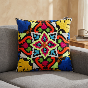 Vente chaude forme carrée housse de coussin coloré taies d'oreiller brodées à la main pour la maison canapé voiture hôtel et hôpital utilisation - Product Image 2