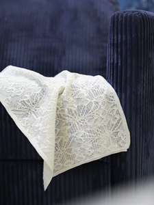 Laine Mérinos Semi-peignée 2/45 Nm 5% RWS, 20% Nylon Recyclé, 55% Polyester Recyclé, 20% Acrylique – Mélange pour Tricot, Tissage et Couture (Matière Première) - Product Image 4