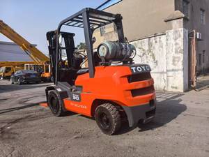 Quality <b>Used</b> Japanese ORIGINAL LPG gasoline T-O-Y-O-T-A Fgzn 2.5/3/5/7/10/15/16/25/30-Ton Forklift truck elevadora empihaderia - Product Image 2