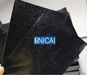 Modello di pelle di serpente pellicola avvolgente per auto in pelle di serpente in bianco e nero pellicola avvolgente per auto con motivo in pelle di animale - Product Image 1