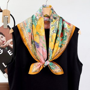 Écharpe de luxe 100% soie de mûrier pour femme, motif peinture à l'huile artistique jardin, <span class=keywords><strong>carré</strong></span> 70x70cm, <span class=keywords><strong>foulard</strong></span> en soie - Product Image 4