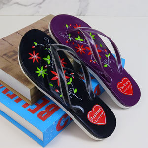 Nouvelles tongs hawaïennes de qualité en gros Sandales de <span class=keywords><strong>plage</strong></span> Tongs pantoufles pour femmes - Product Image 6