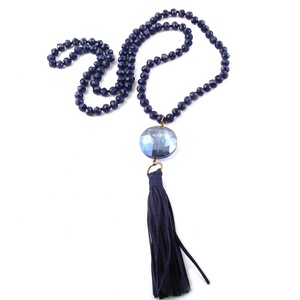 Donne Lunga Collana Etnica Grigio Perle di Vetro di Cristallo Della Collana Rotonda di Cristallo di Cuoio Della Collana Della Nappa - Product Image 4