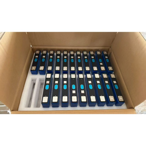 QB LiFePO4 22AH 3.2V LF22K 22A 1C LFP prismatic battery cell w/M6 bolt - Product Image 4