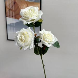 Ramo <span class=keywords><strong>de</strong></span> rosas <span class=keywords><strong>de</strong></span> boda <span class=keywords><strong>de</strong></span> seda Flores <span class=keywords><strong>de</strong></span> rosas artificiales Decoración <span class=keywords><strong>de</strong></span> flores <span class=keywords><strong>de</strong></span> <span class=keywords><strong>Casa</strong></span> Flor artificial - Product Image 4