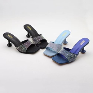 Nuevas Sandalias de Tacón de Aguja a la Moda, Tacones Altos Ligeros en Tallas Grandes para Todas las Fiestas, Sexy con Diamantes de Imitación, Primavera Otoño - Product Image 1