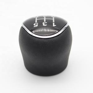 หัวเกียร์รถแบบแมนนวลสีดำสำหรับอุปกรณ์แต่งรถด้วยความเร็วฟอร์ด5/6 - Product Image 5