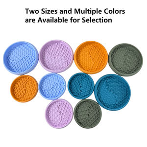 ZMaker 2025 Nuevo Plato de Silicona para Perros, Comedero Lento, Tapete para Lamer, Plato con Diseño de Panal, Comedero Lento para Perros, Plato para Comer Lentamente - Product Image 3