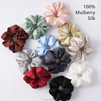 Scrunchie en Soie de Mûrier 6A Personnalisé avec Logo, 6cm, 100% Soie Pure Rembourrée, Brodé, Bandeau Cheveux Tendance en Soie