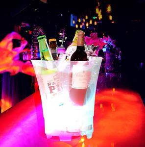 Seau à glace LED commercial 5 L, changeant de couleur, refroidisseur de champagne lumineux, refroidisseur à vin en plastique pour fêtes, bars, clubs, KTV - Product Image 4
